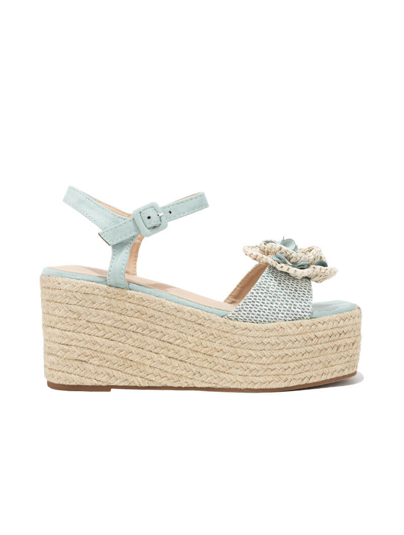 Sandales en halfa avec motifs